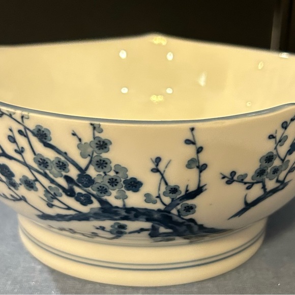 2 Vintage, blue & white porcelain Japanese/ asian rice bowls and votive holder. - Picture 5 of 15